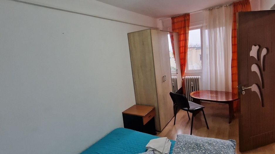 Apartament 2 camere zona Ciresica/Universitate - Ocazie - Poză 6
