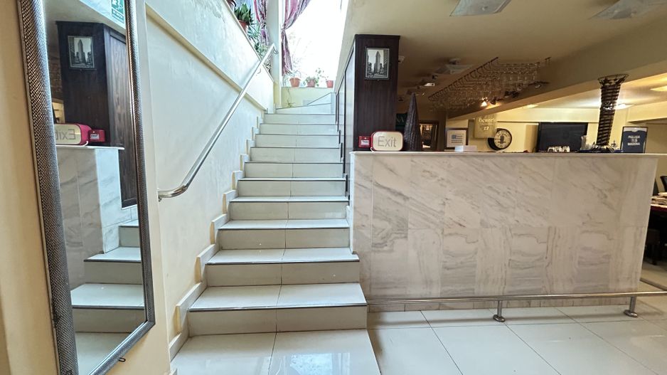 Hotel Austin D+P+3E de inchiriat - ideal birouri/clinica/scoala soferi - Poză 16