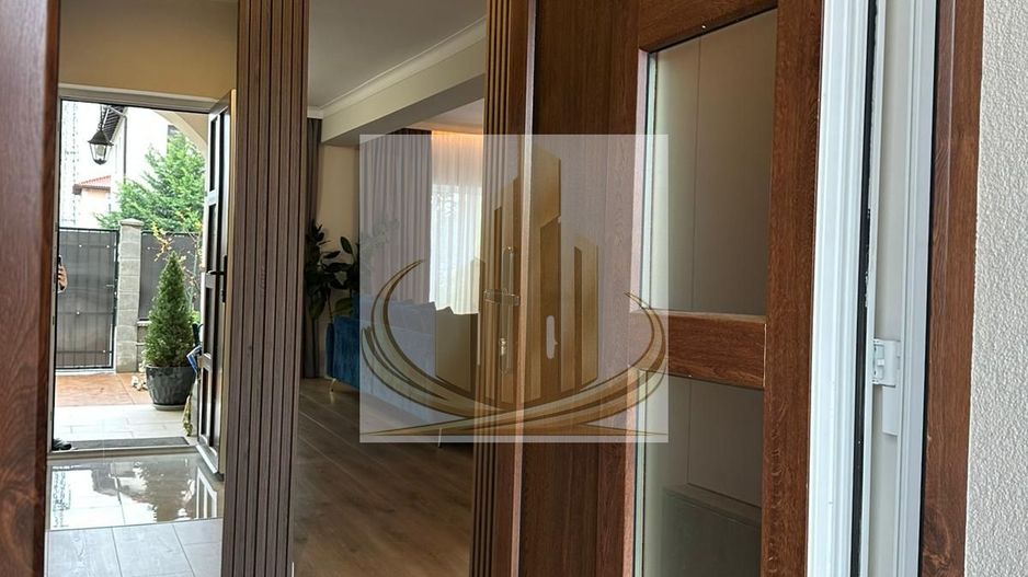 Duplex premium cu 4 camere, 3 bai | Dumbrăvița | Curte spectaculoasă - Poză 21