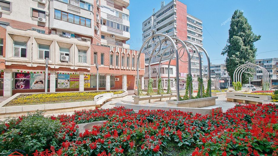 Apartament 1 cameră de închiriat, Centru - Poză 11