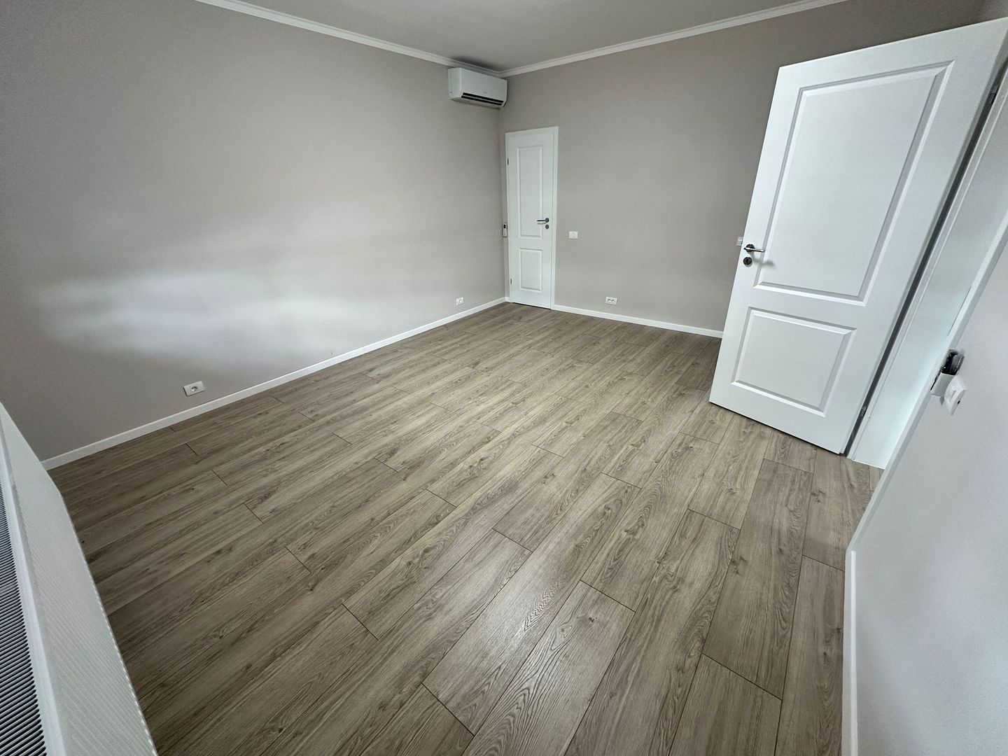 Spatiu Birouri 97mp Universitate Batistei Intercontinental Rosetti - Poză 5