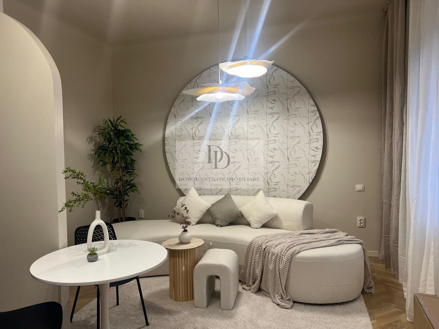 Vânzare Ap finisaje LUX in zona Semicentrală | INVESTITIE - Poză 1