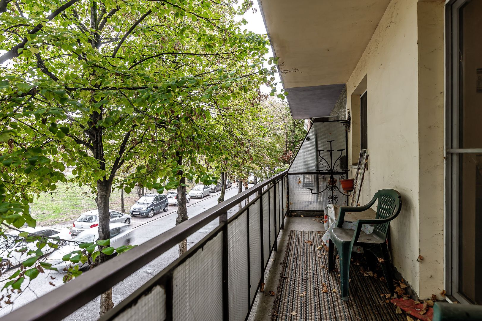Rezervat 3 camere, etaj 1, vedere spre Mureș strada Praporgescu - Poză 2