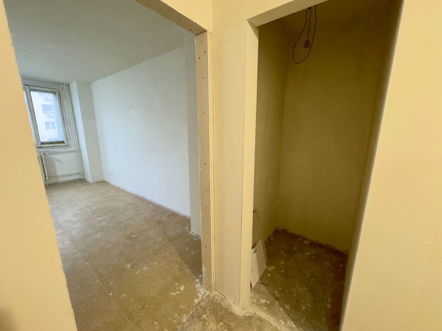 3 camere Decomandat | M. Lujerului | 3 lifturi | Necesita renovare ! - Poză 9