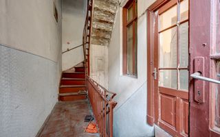 Proprietate in vila, etaj, partial renovat - Pasajul Unirii - 154 mp - Poză 21