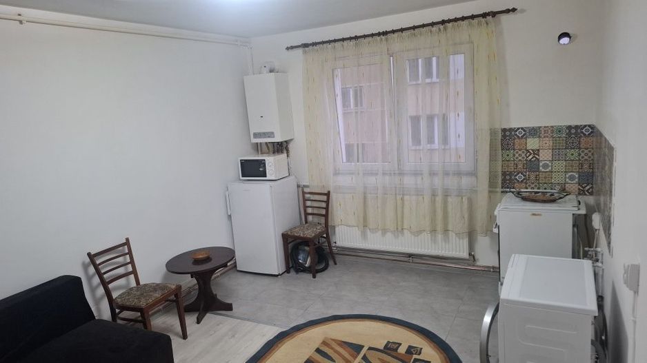 Garsoniera in Dambul Rotund , Cluj Napoca - Poză 5