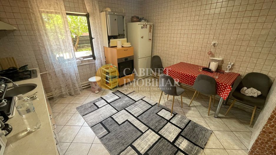 Casă Duplex Integral (Ambele Părți) - 325mp Utili, 1000mp Teren, Asfalt - Poză 13