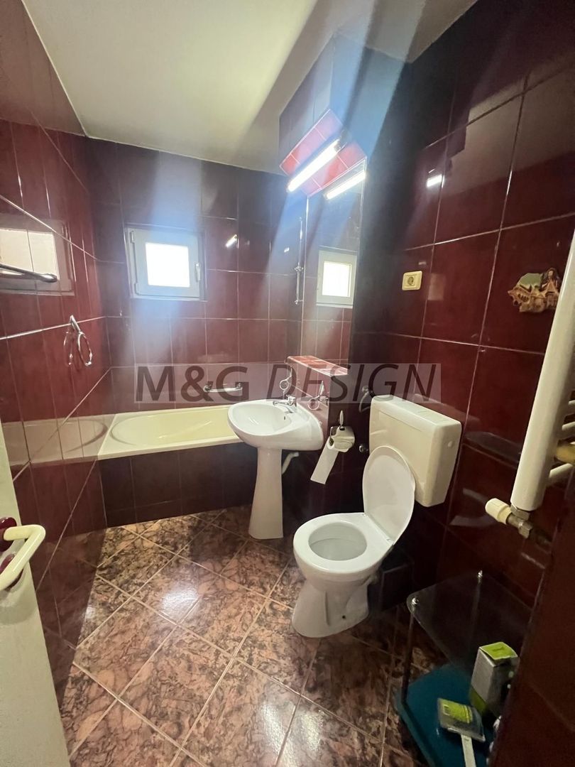 Etaj 1- Apartament  1 camera decomandat Aradului - Poză 6