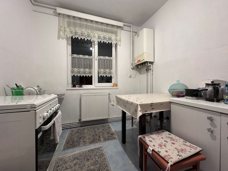 Apartament 3 camere, semidecomandat, Str Rahovei, Sibiu - Poză 6