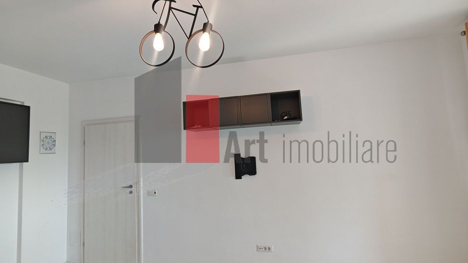 Apartament cu 2 camere de vanzare -Pacii-cu centrala-semimobilat si utilat - Poză 4