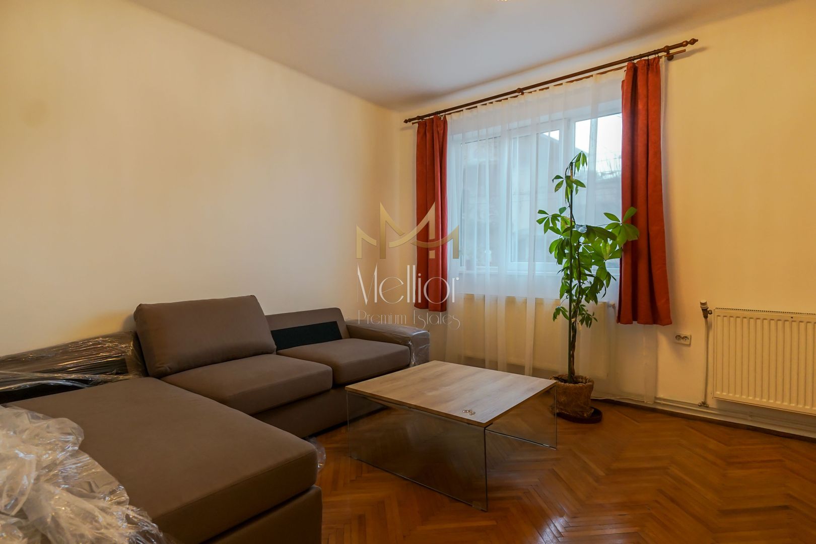 Casa, 150 mp, 4 camere, 2 bai, 3 locuri de  parcare, Andrei Muresanu! - Poză 1