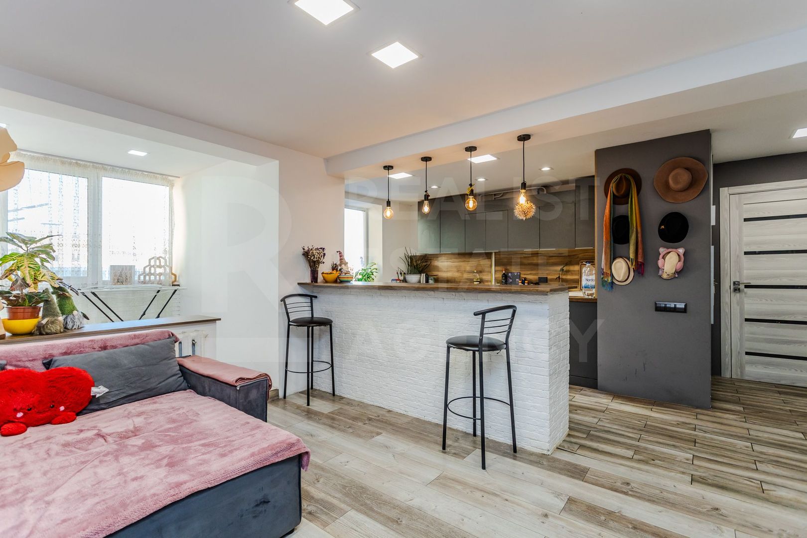 Vânzare, apartament, 3 camere str. Igor Vieru, Ciocana - Poză 11