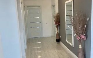 Casă de vânzare – Florești, zona Tăuți. - Poză 5