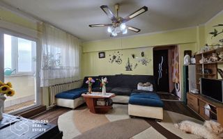 Apartament cu 5 camere ,Micalaca, zona 300 - Poză 1