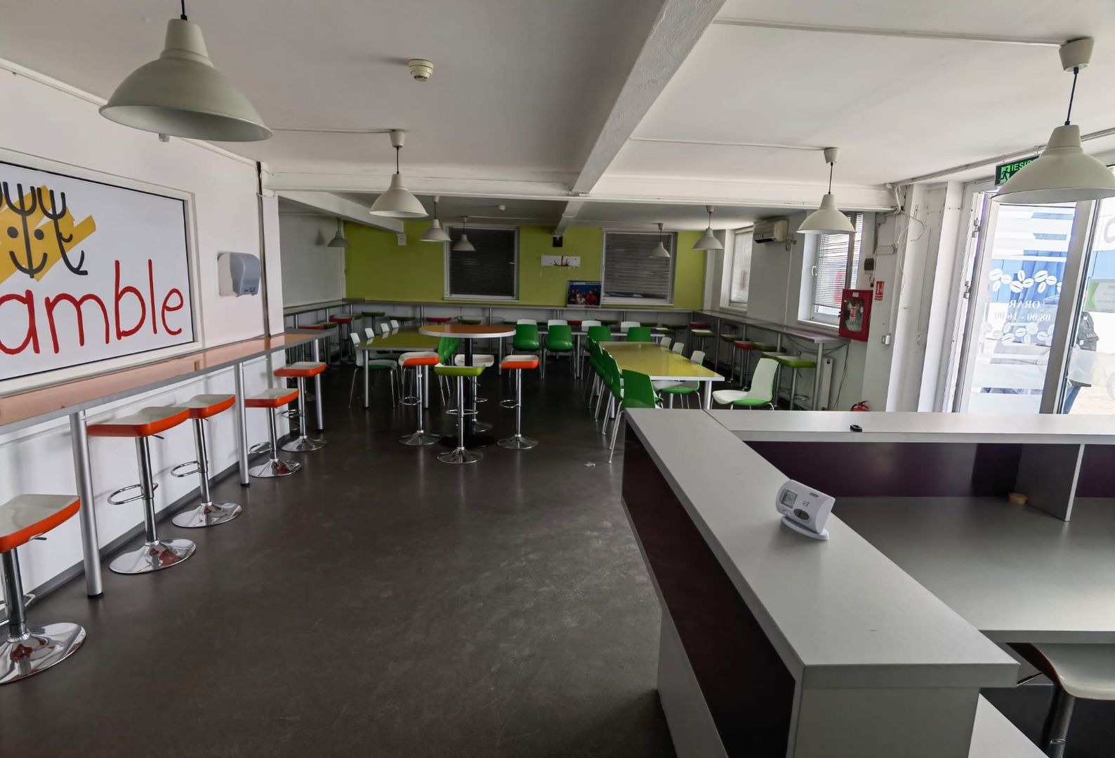 Spatii birouri/servicii - Poză 27