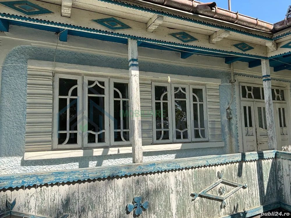 Casa cu teren în zona centrală Tutora, Iași - Poză 1