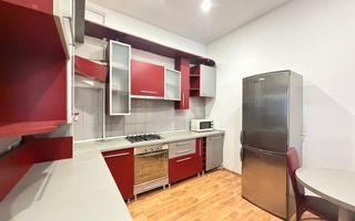 Casa cu 4 camere de inchiriat cu 2 locuri de parcare, zona 7 Strazi - Poză 4