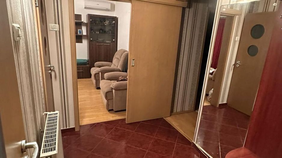 4 camere confort 1, centrală proprie, 2 băi, Titan - Poză 5