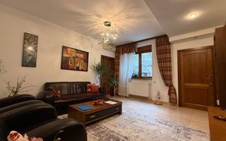 Casă 5 camere Cartierul Armenesc - Poză 3