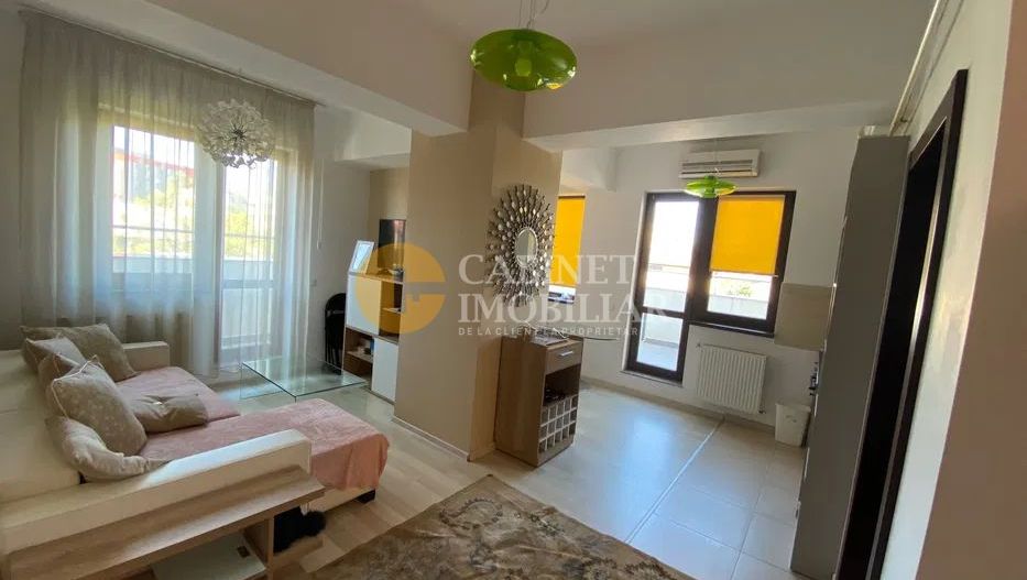 Chirie - Centru - 2 camere - Poză 1