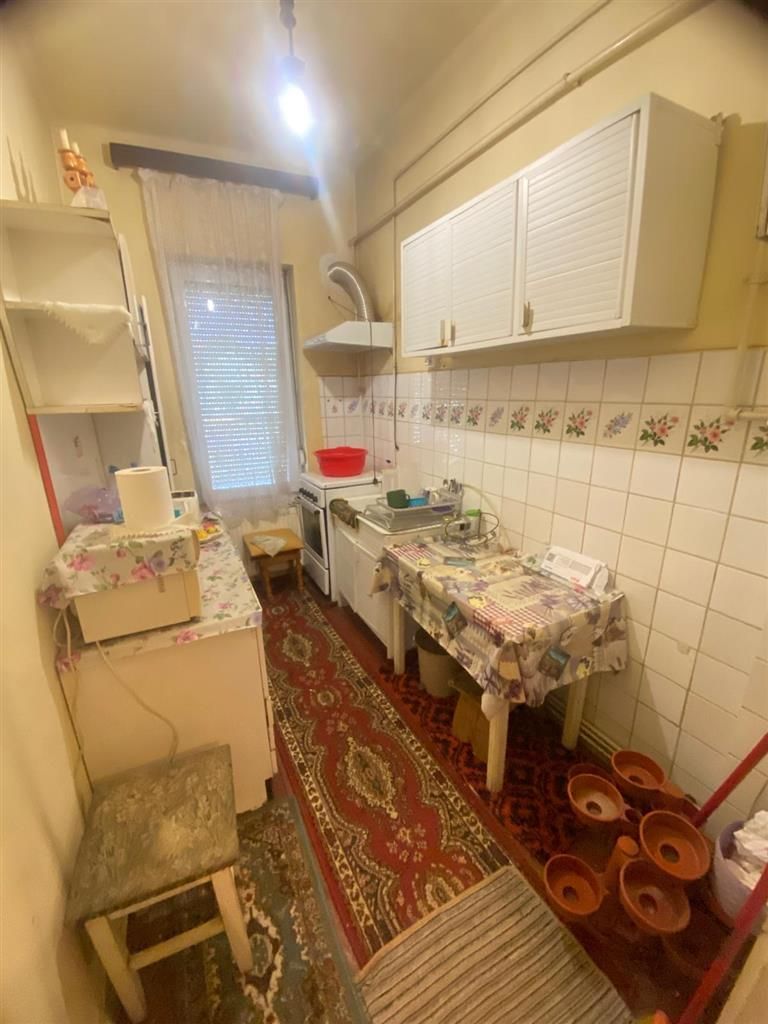 Apart la casa Bogdanestilor  curte  acces cu masina centrala proprie - Poză 4