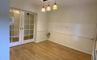 2camere 13 septembrie - 1987 - Poză 7