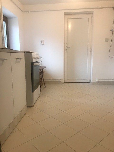Capitale Dorobanti/ Deosebit in vila/Apartament trei camere - Poză 5