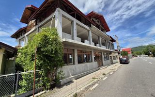 Spatiu comercial+Locuinta 664 mp construiti+anexa 16 mp si teren 845mp - Poză 48