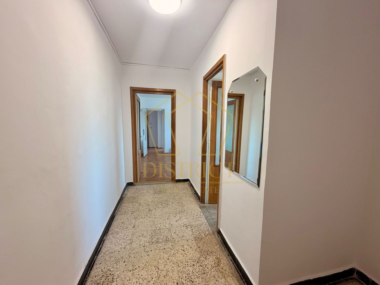Apartament cu 3 camere și boxa | B-dul Take Ionescu - Poză 8