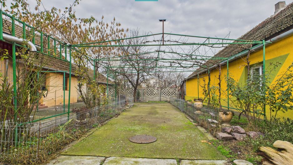 Casă cu teren 930 mp în Becicherecu Mic - Poză 21