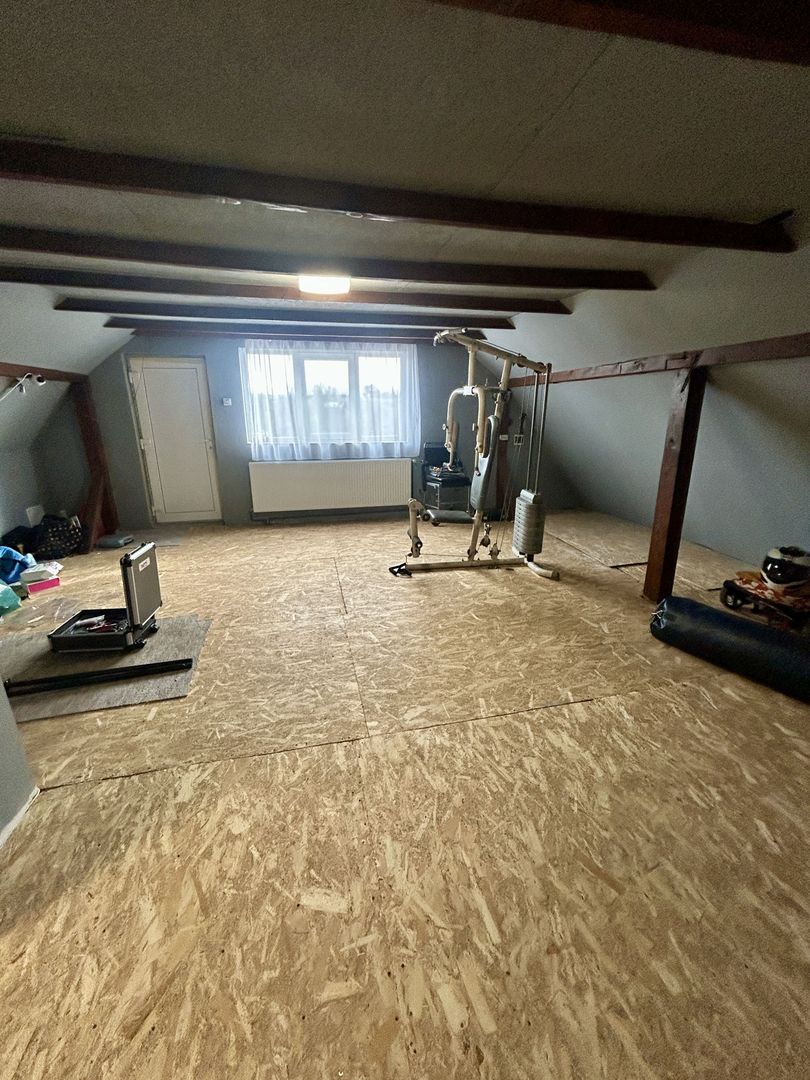 Azil 14 camere și 8000mp teren localitatea Sacădat - Poză 5