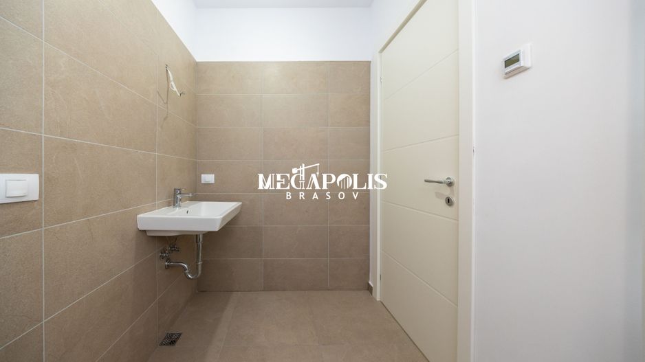 Penthouse 4 camere, 131 mp, panoramă munți și Tâmpa - Poză 10