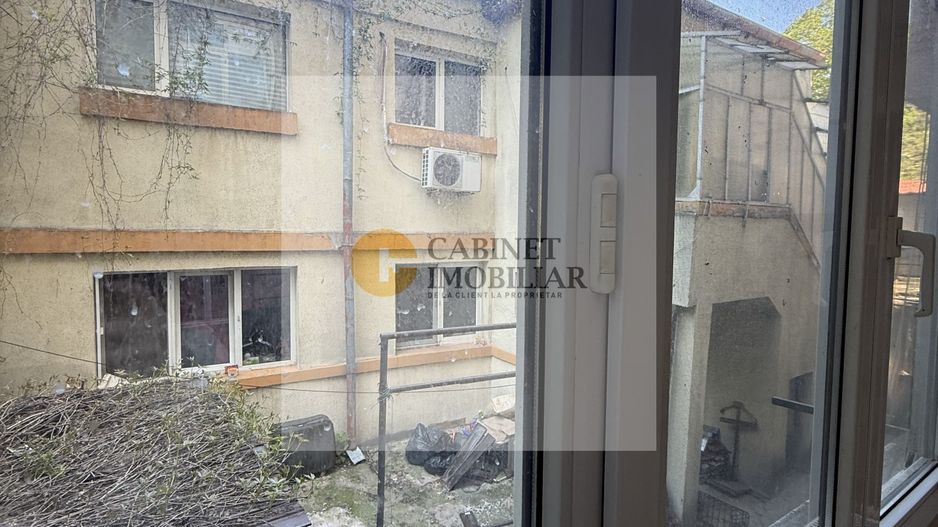 2 camere I Piata Sfintii Voievozi - Victoriei I Parter inalt - Poză 11