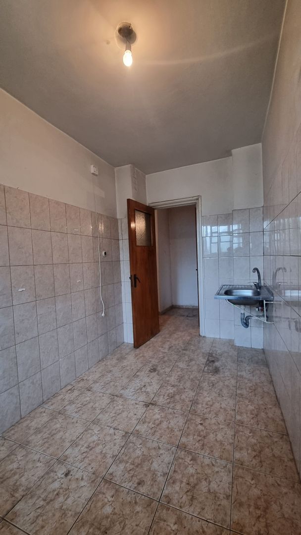 Bloc stradal // Mega Mall // Reabilitat - Poză 9