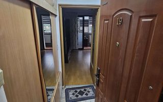 Apartament cu 3 camere/ 53mp/ zona Podu Ros - Poză 4