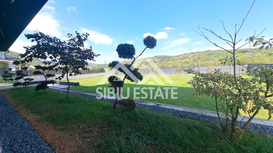 Casa Sibiu Cisnadioara, garaj, piscina, terase panoramice - Poză 40