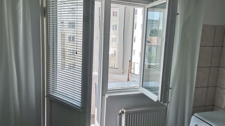 Inchiriere garsoniera decomandata, Frati Golesti, zona Mc Donalds - Poză 6