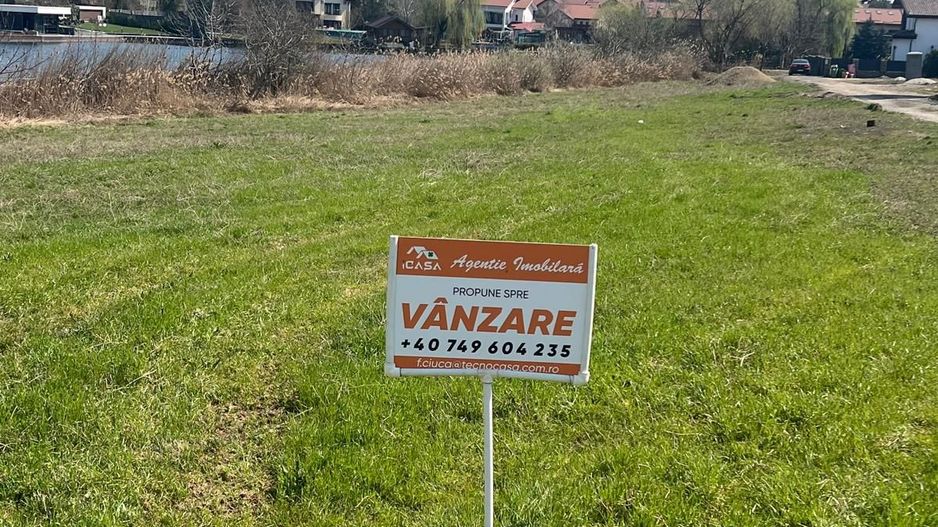 Teren edificabil 3.000 mp | Vedere la lac | Parcelabil - Poză 3