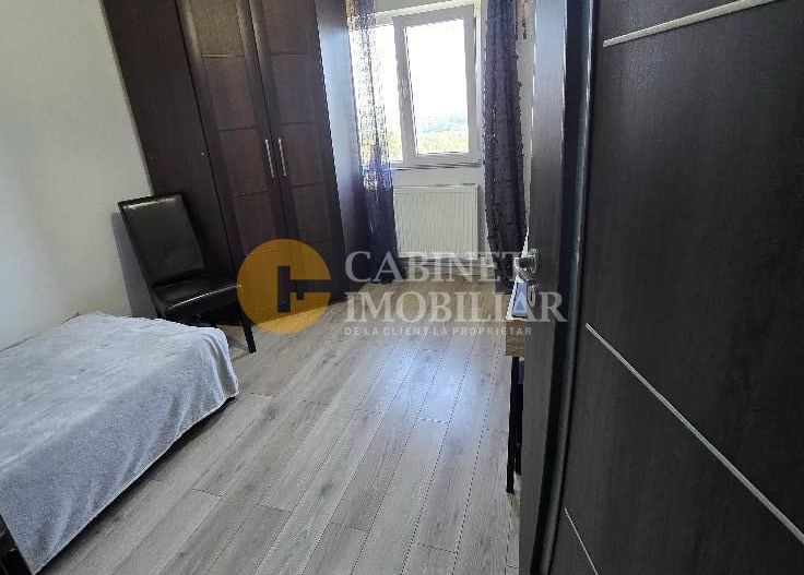 Casa tip duplex - constructie proprie - la asfalt - Poză 6