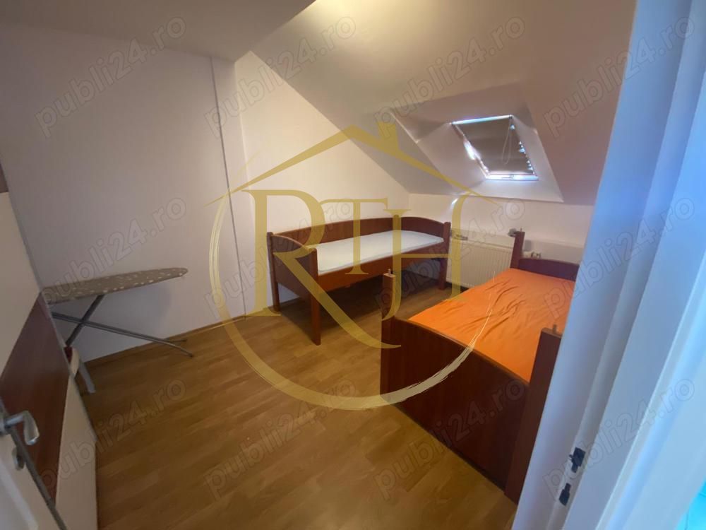 Oferim spre inchiriere ap cu 3 camere la mansarda in Girocului - Poză 3