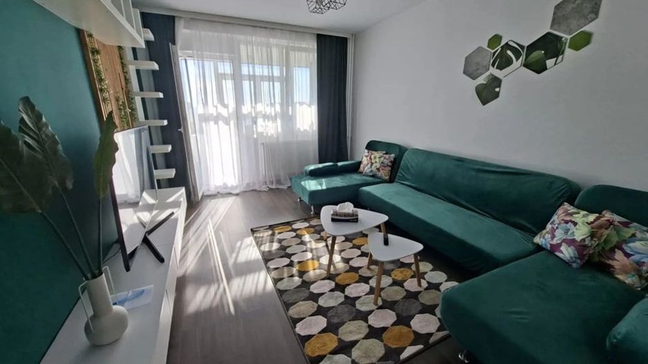 Chirie, Închiriere ap 3 cam decomandat - Poză 1