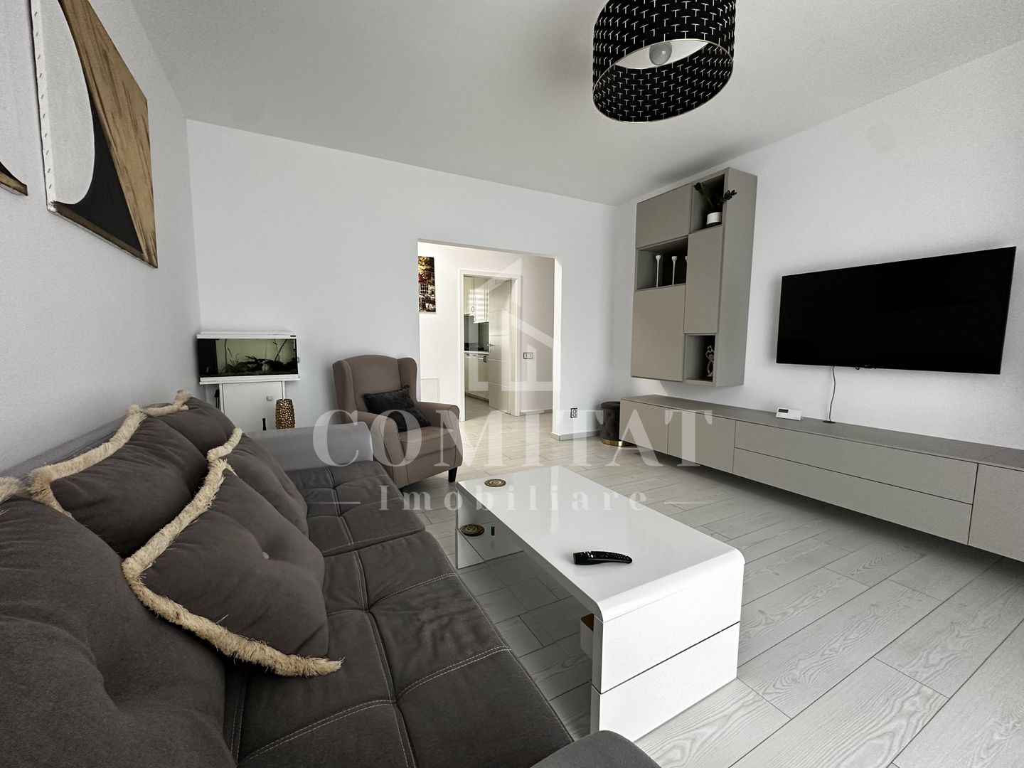 Apartament la cheie | Etaj intermediar | Bună Ziua - Poză 2