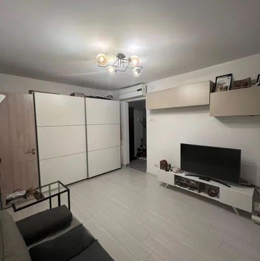 AP. 2 CAMERE MILITARI, PET-FRIENDLY, BUCATARIE INCHISA, METROU 5 MIN - Poză 1