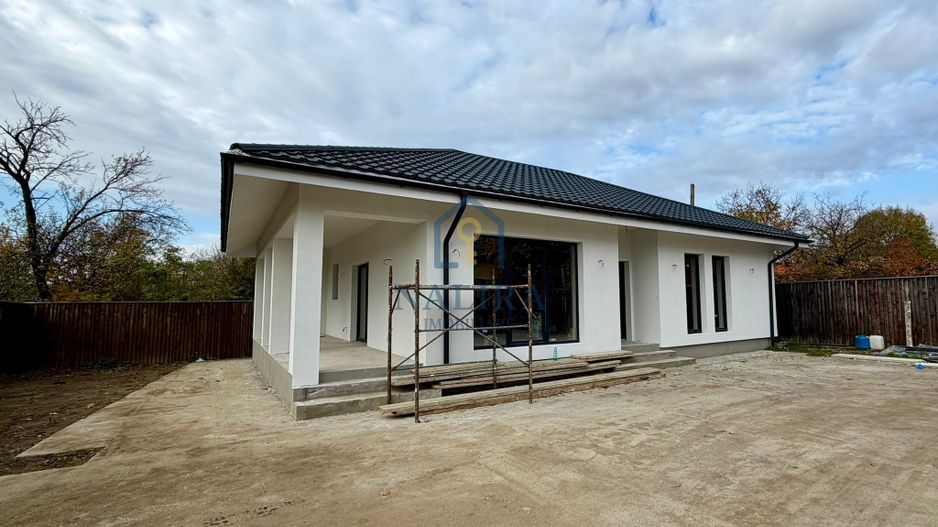 Casă noua Remetea Chioarului - Poză 1