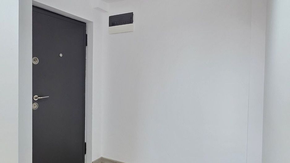 DE ÎNCHIRIAT - Apartament cu 3 camere + loc parcare, bloc NOU, zona COPOU; - Poză 7