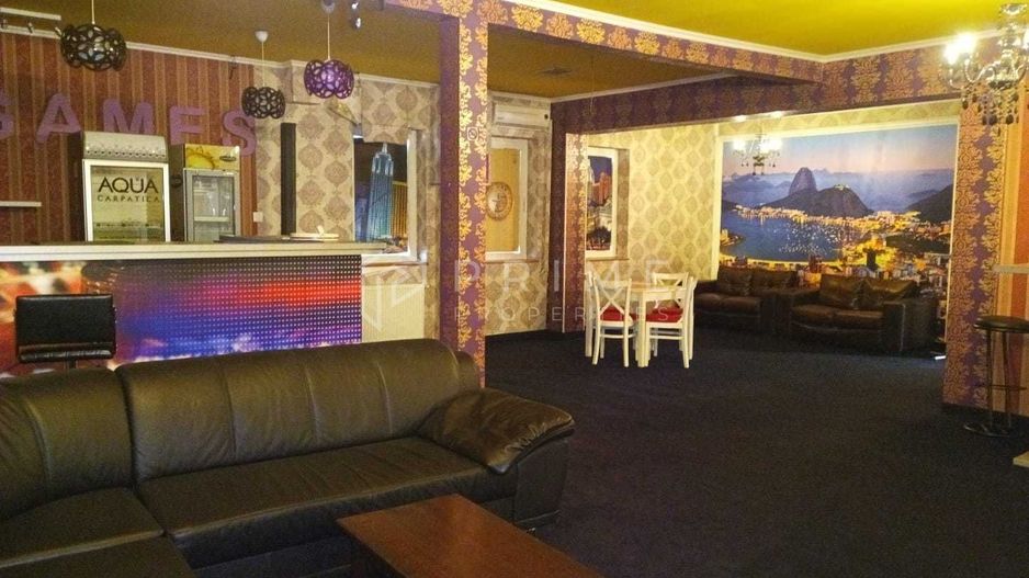 Spațiu Comercial și Birouri de Închiriat – 160 mp, Parcare Privată - Poză 2