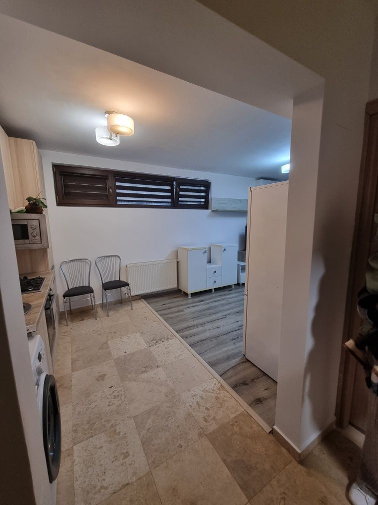 Apartament de inchiriat  2 camere zona Mall Vitan - Poză 3