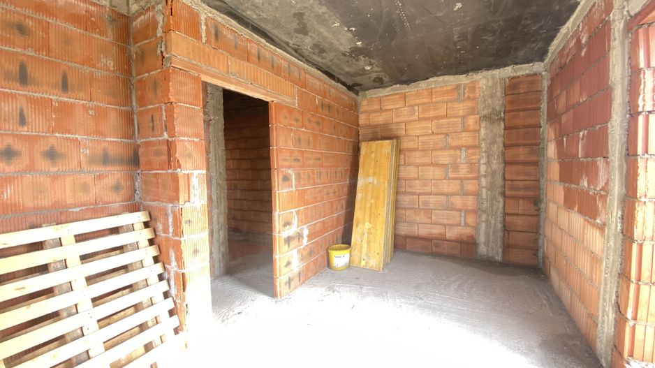 COMISION 0, CASĂ LA ROSU IN SACALAZ, 5 Camere, 107mp Utili, 300mp Teren - Poză 5