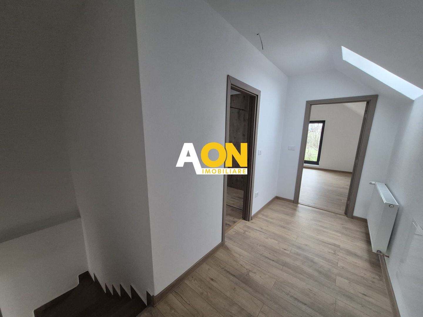 Casa 4 Camere, 135 mp, Teren 500 mp, P+M, Zona Centru - Poză 8