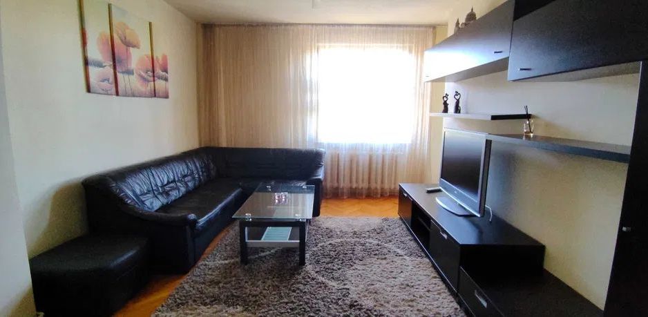Apartament centru - Poză 1